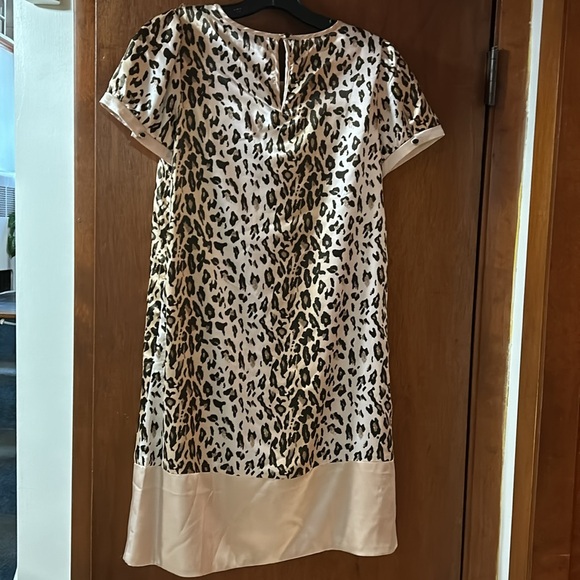 Tempo Paris dress NWOT size Small - Picture 2 of 3